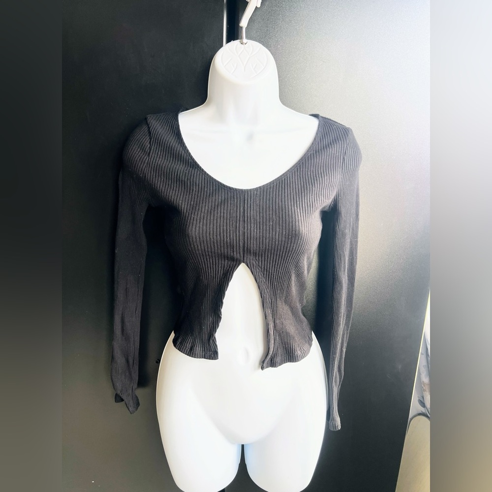 Top black long sleeve top with peek a boo stomach size small